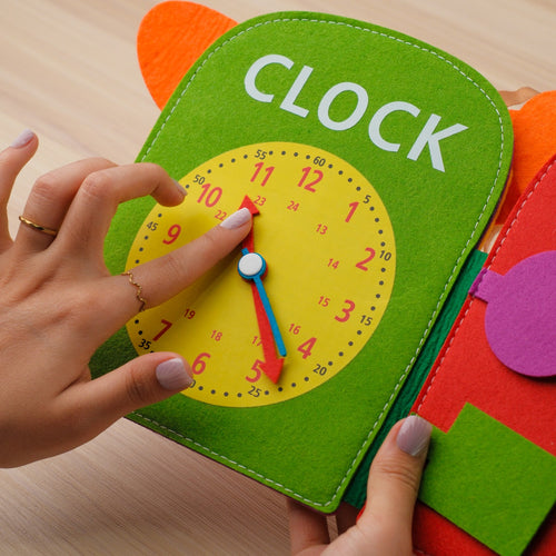 Giraffe mini quiet book for toddlers