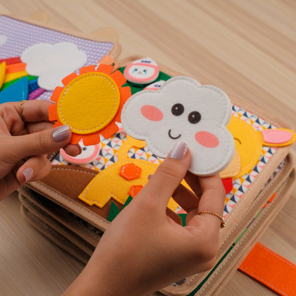Giraffe Adventure Quiet Book for Toddlers – Filled with engaging interactive activities, this educational quiet