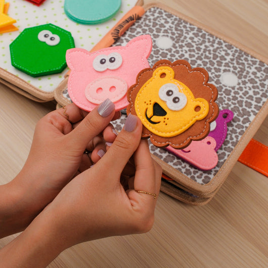 Giraffe Animals Busy Book Felt Sensory Toys Quiet Book for Toddlers