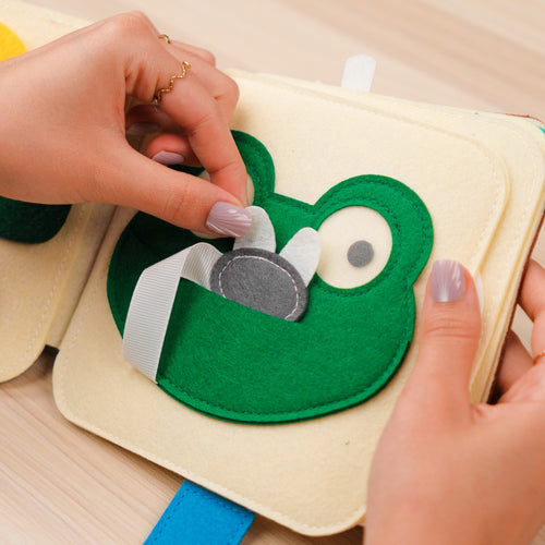 Bear mini quiet book for toddlers